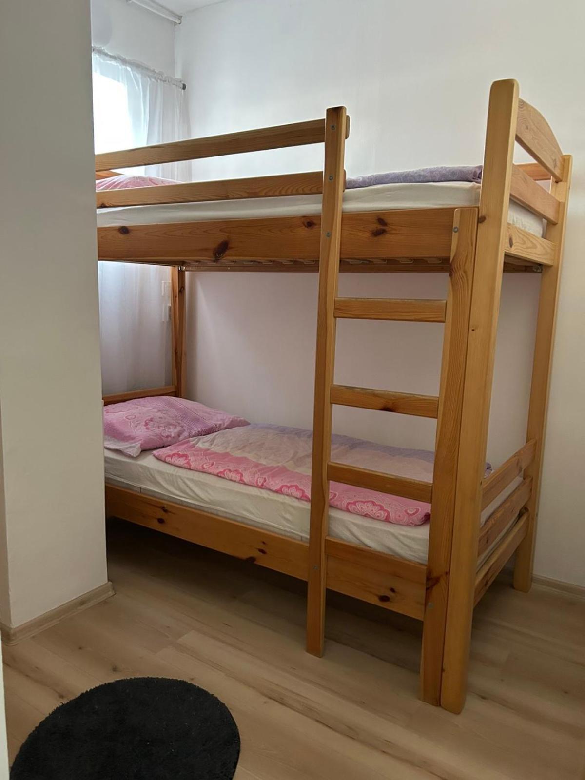 Jesolo Apartmanház Balatonkeresztúr Exterior foto