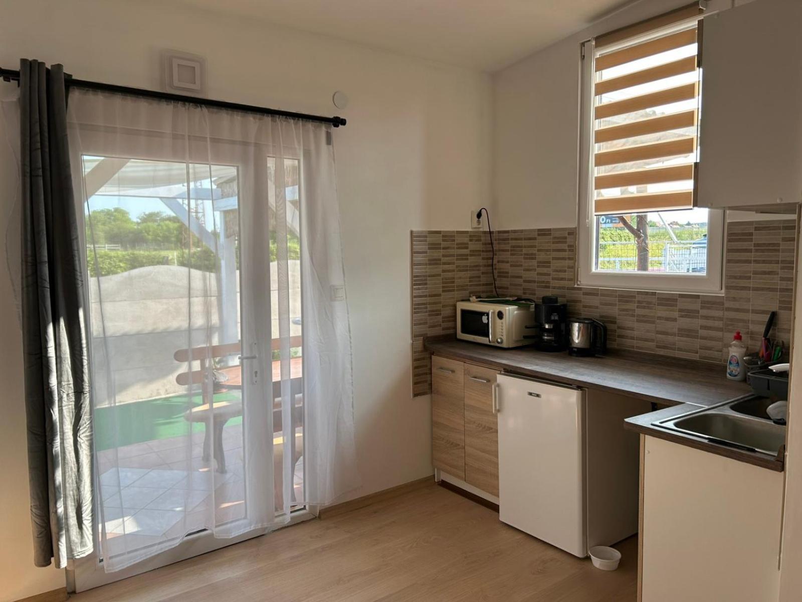 Jesolo Apartmanház Balatonkeresztúr Exterior foto